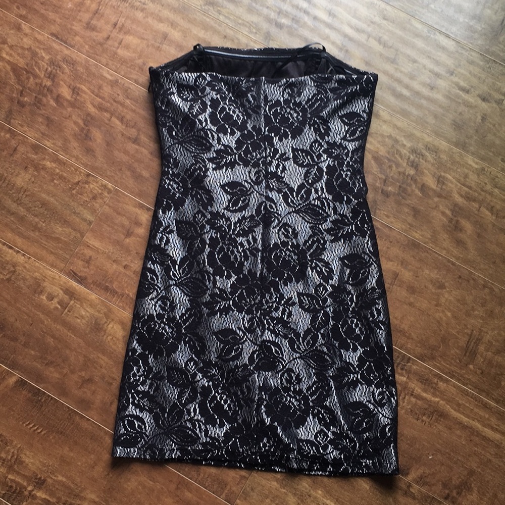 Black Lace Strapless Dress - Picture 4 of 6